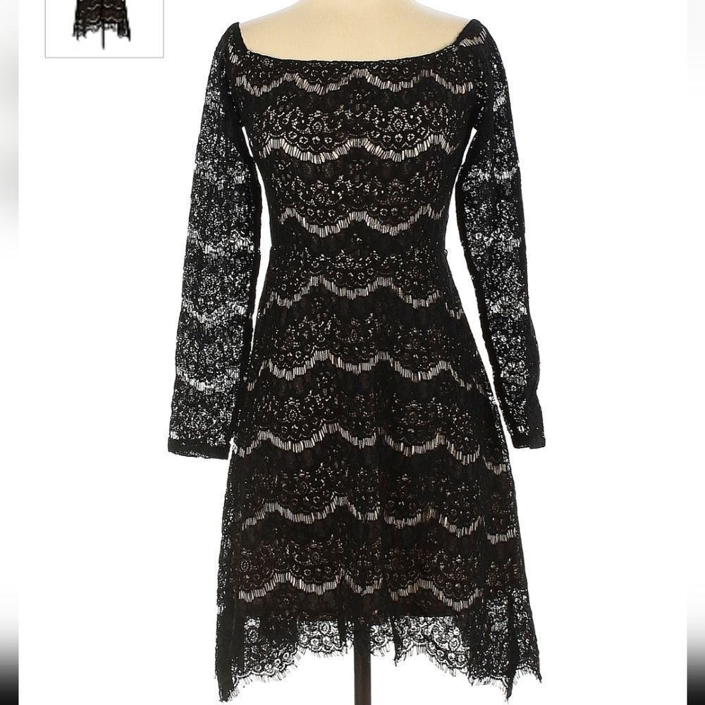 Lace dress